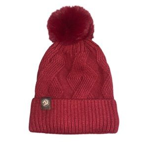 NWT Women’s Pom Pom knitted Beanie